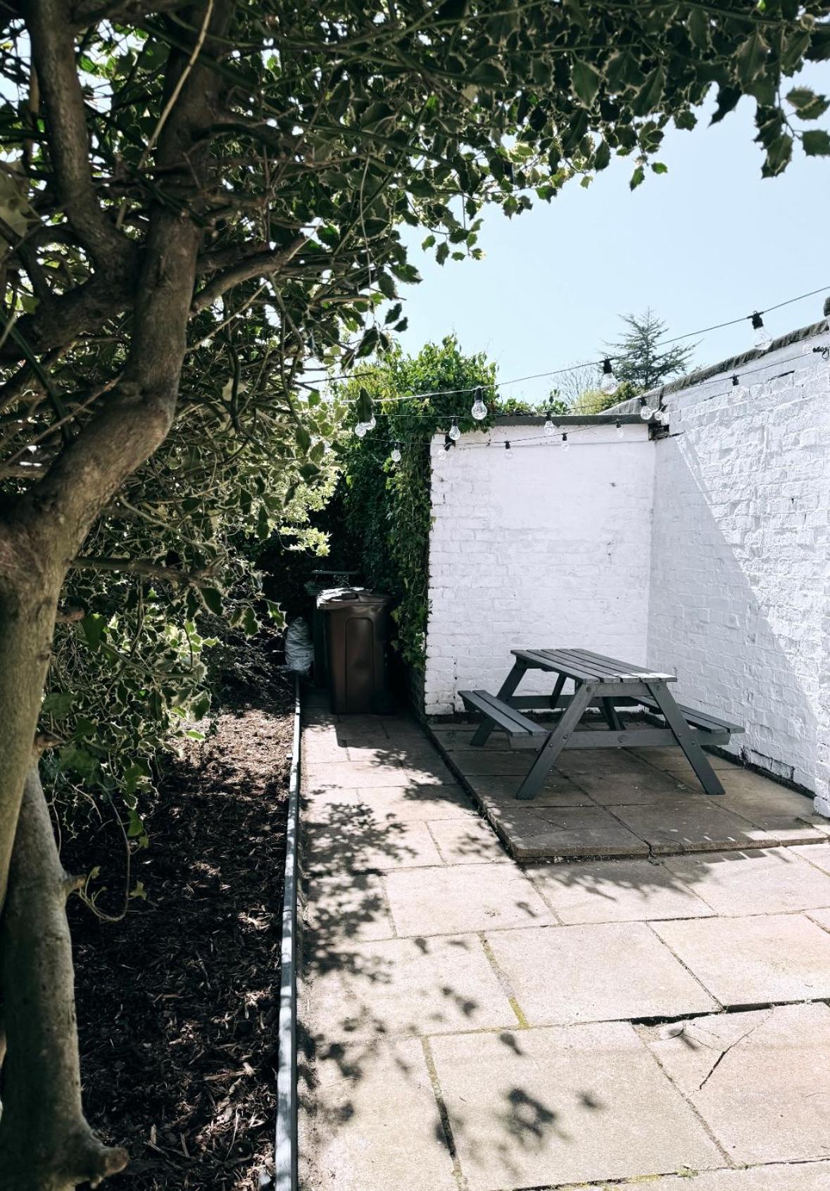 Spacious Victorian Birkdale Apartment With Garden Southport Exterior photo